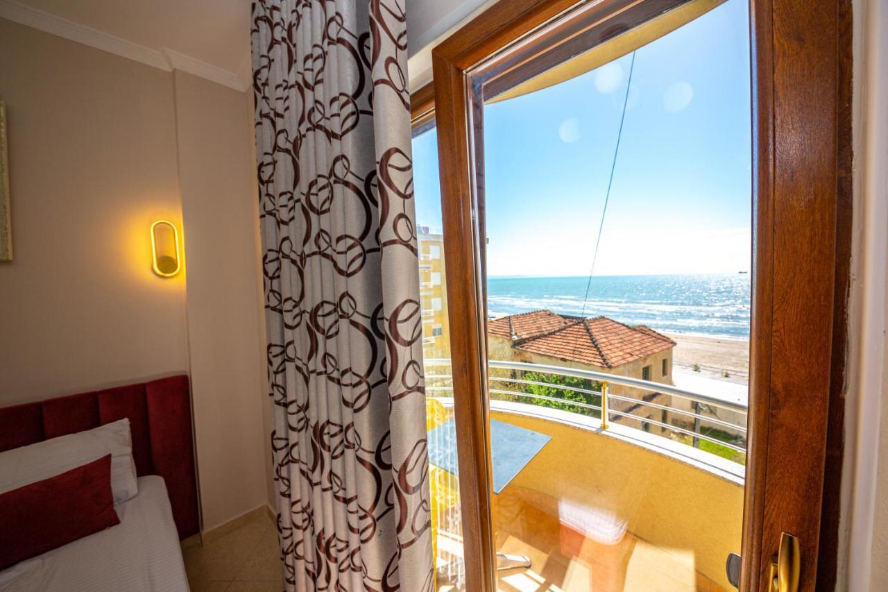 Hotel Vila Misiri Durrës 외부 사진