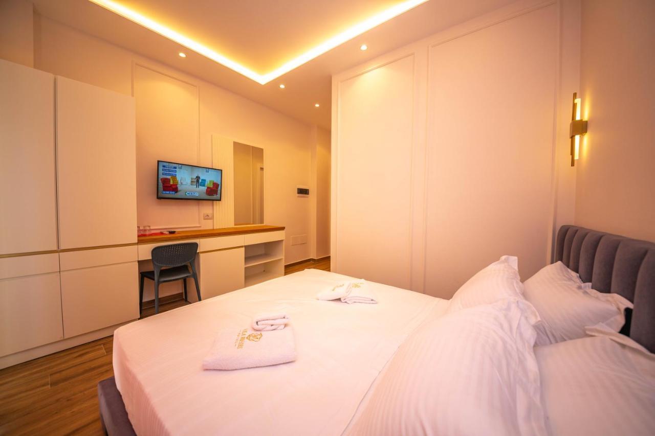 Hotel Vila Misiri Durrës 외부 사진