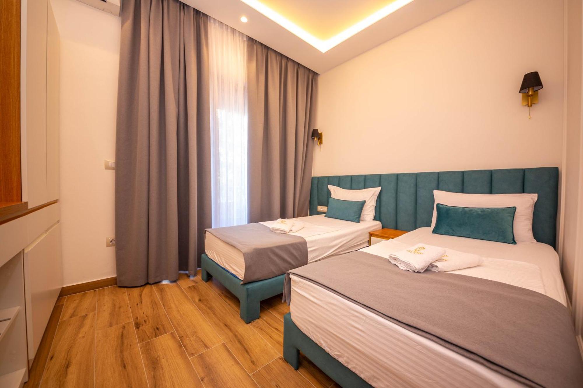 Hotel Vila Misiri Durrës 외부 사진