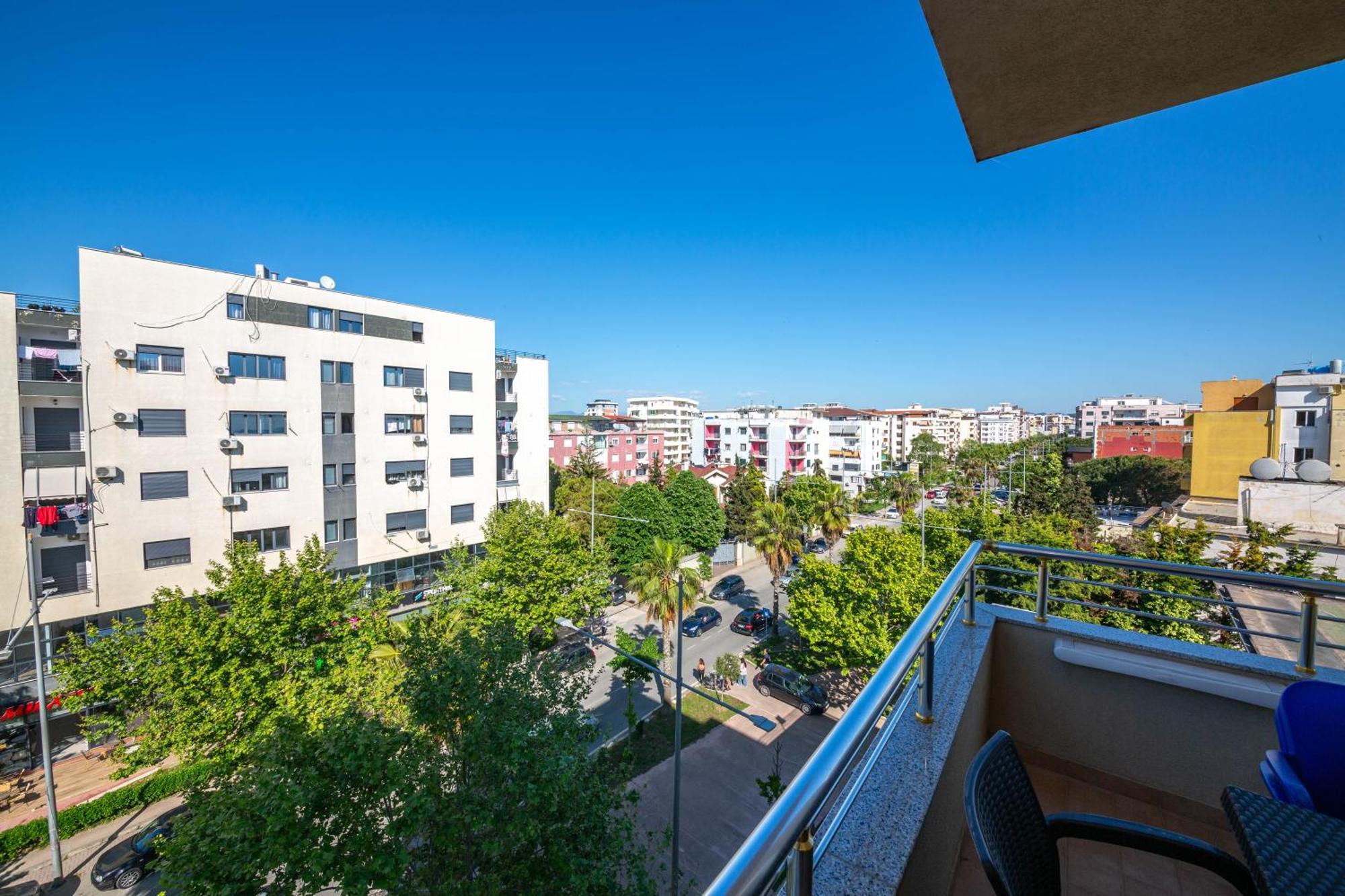 Hotel Vila Misiri Durrës 외부 사진