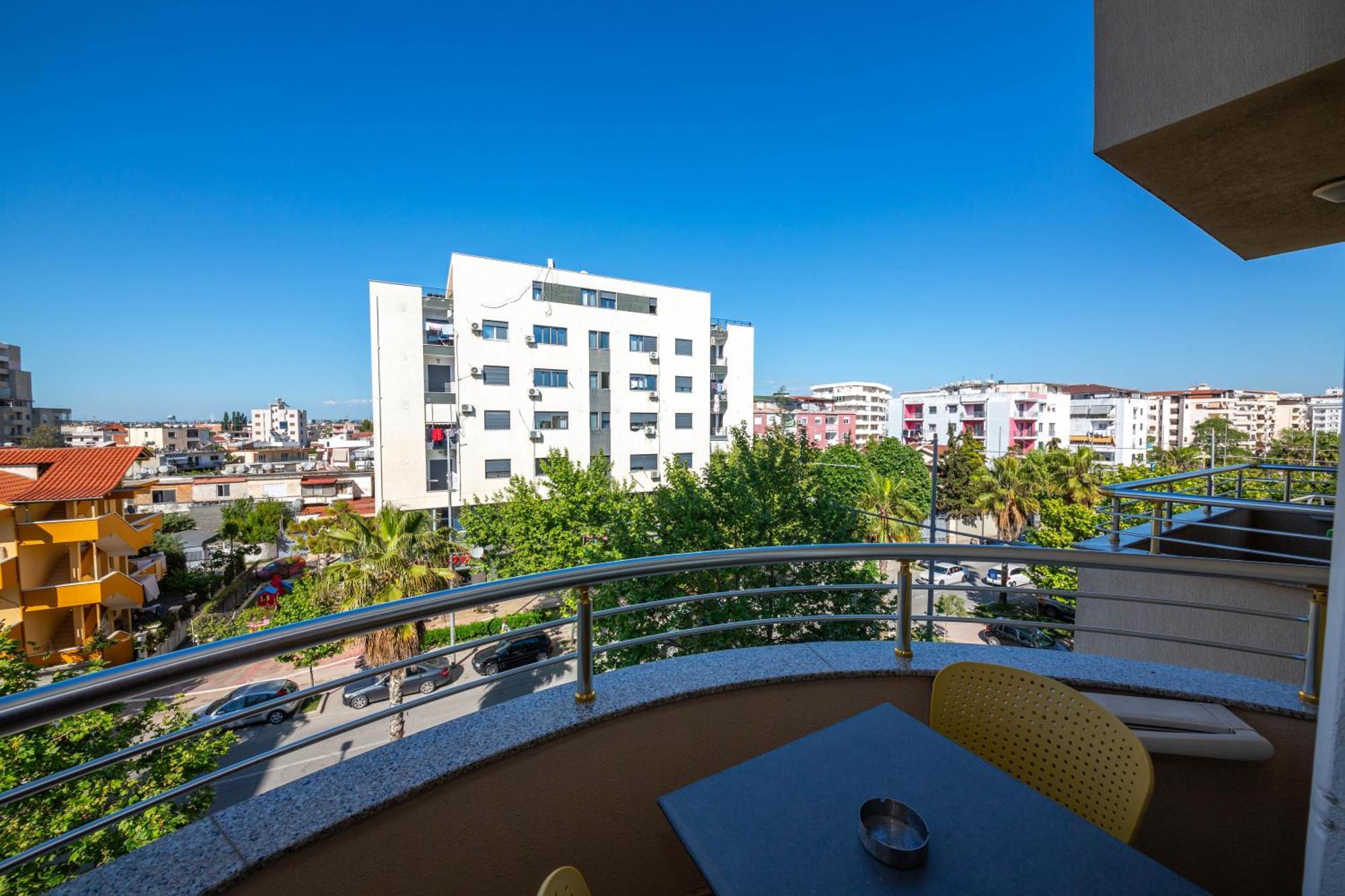 Hotel Vila Misiri Durrës 외부 사진